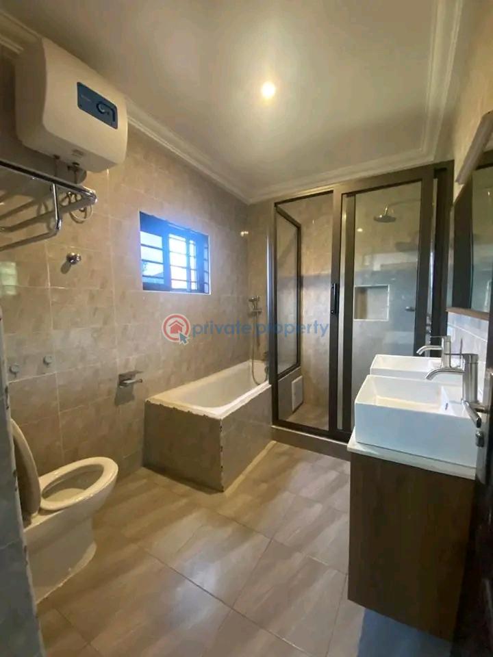 4 bedroom House For Rent Ogbojo Adenta Municipal Accra - 1