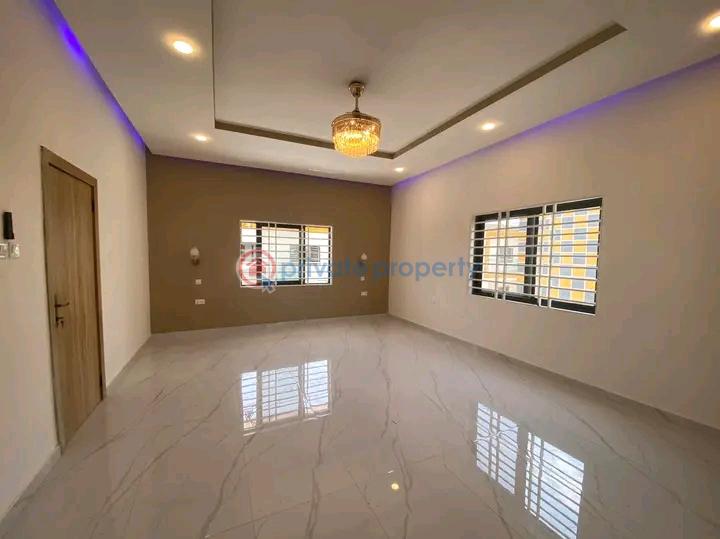 4 bedroom House For Sale Spintex Accra - 5