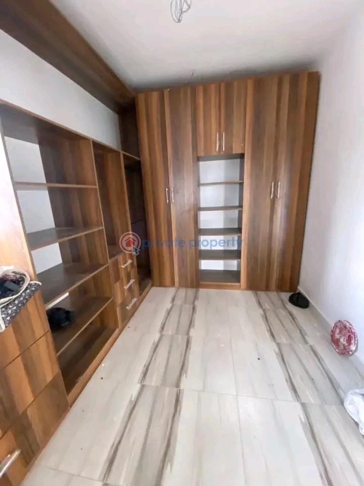 4 bedroom House For Sale Achimota Accra - 4