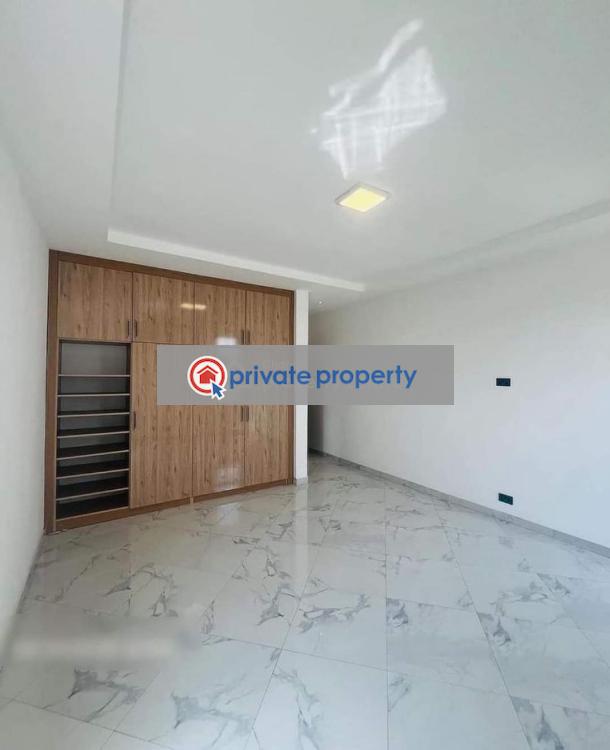 4 bedroom House For Sale &nbsp;a&c Mall East Legon Accra - 6