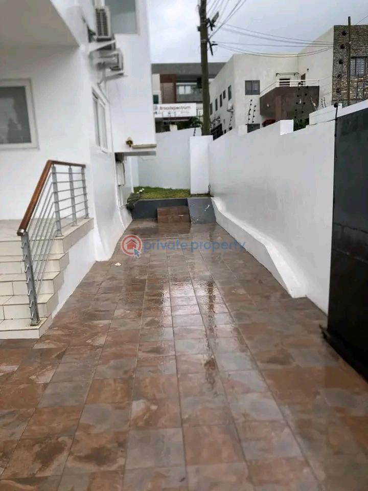 4 bedroom House For Sale East Legon Hills Accra - 10