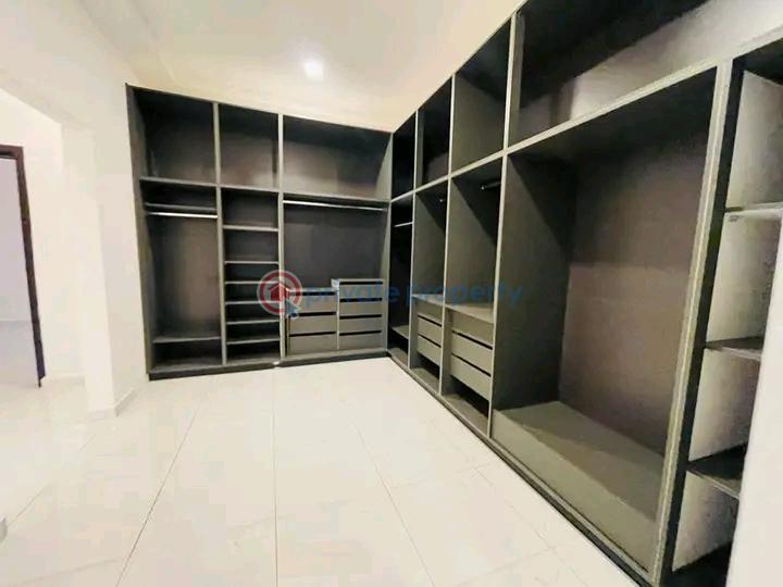 4 bedroom House For Sale East Legon Hills Accra - 7