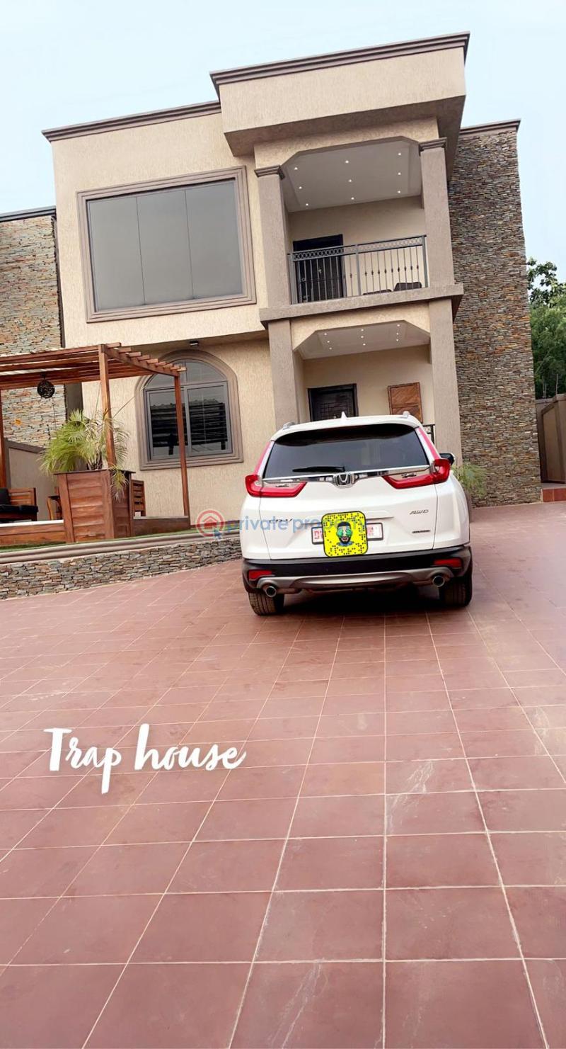 4 bedroom House For Rent Kwabenya Ga East Municipal Accra - 1