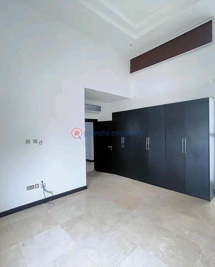 4 bedroom House For Sale Labone Ledzokuku-Krowor Accra - 5