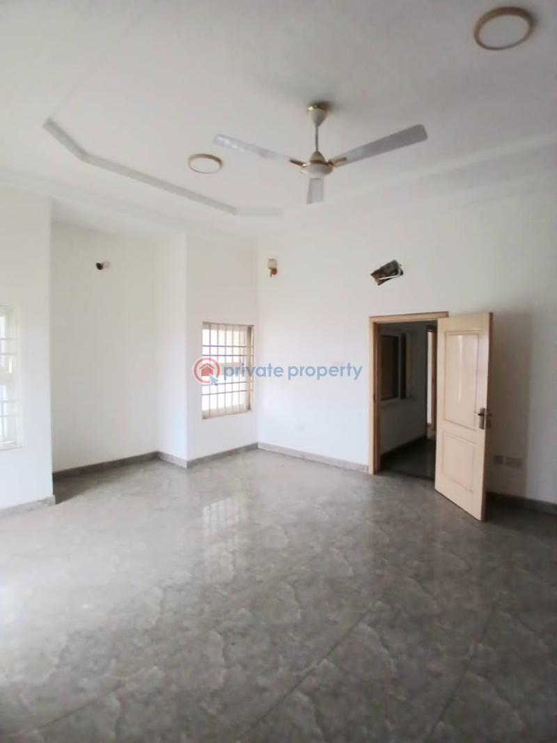 4 bedroom Detached Duplex For Sale Lakeside Estates. Adenta Municipal Accra - 2