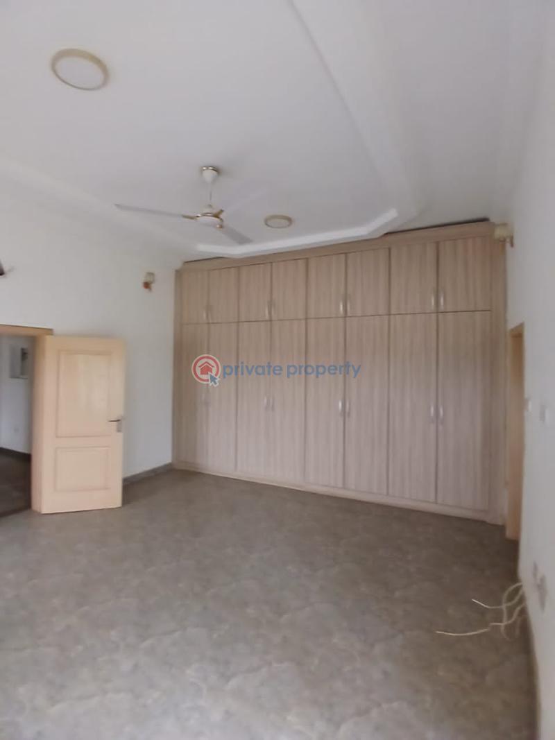 4 bedroom Detached Duplex For Sale Lakeside Estates. Adenta Municipal Accra - 3