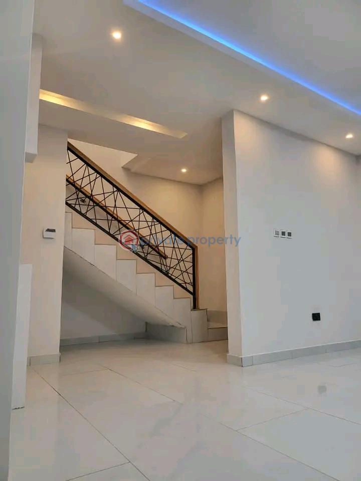 4 bedroom House For Rent Lakeside Estates. Adenta Municipal Accra - 7