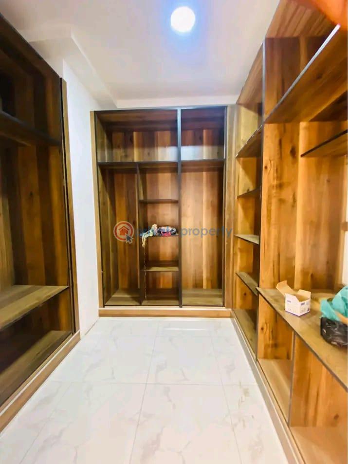 4 bedroom House For Sale North Legon Accra - 1