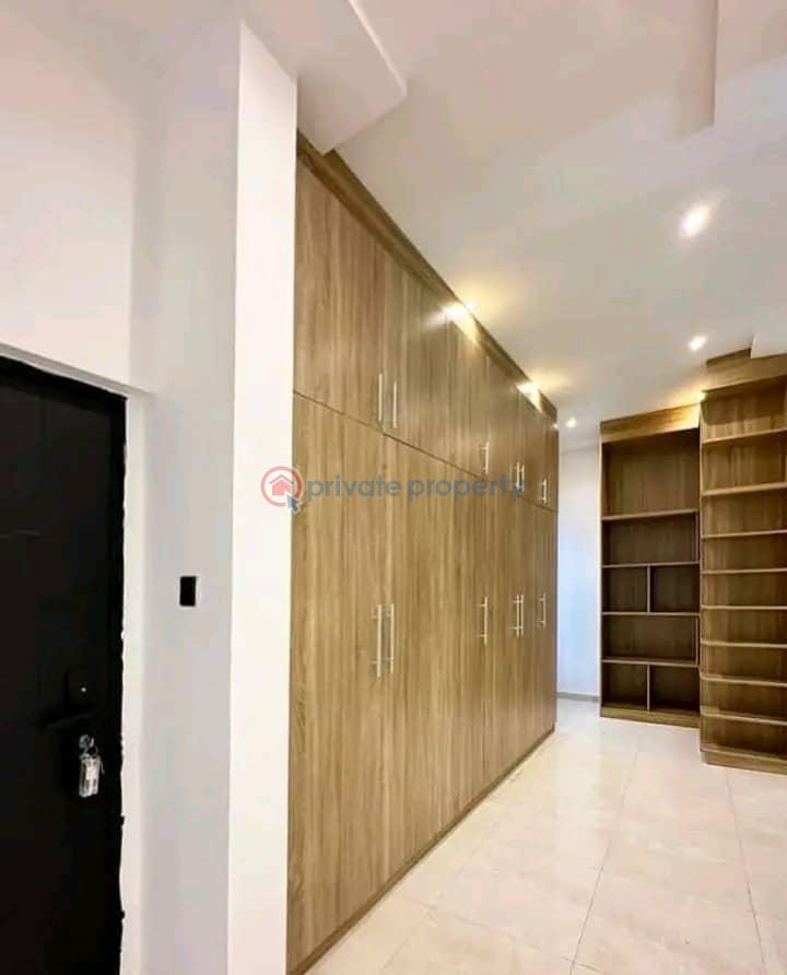 4 bedroom House For Sale Ogbojo Adenta Municipal Accra - 3