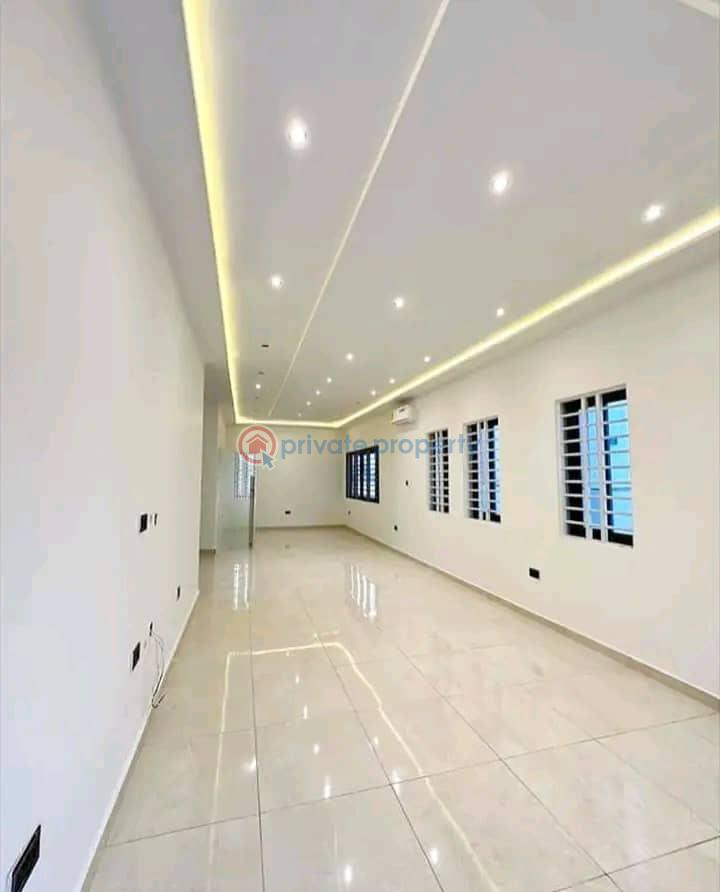 4 bedroom House For Sale Ogbojo Adenta Municipal Accra - 5