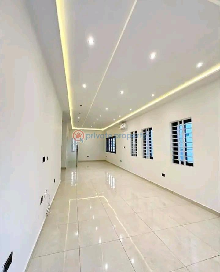 4 bedroom House For Sale Ogbojo Adenta Municipal Accra - 6