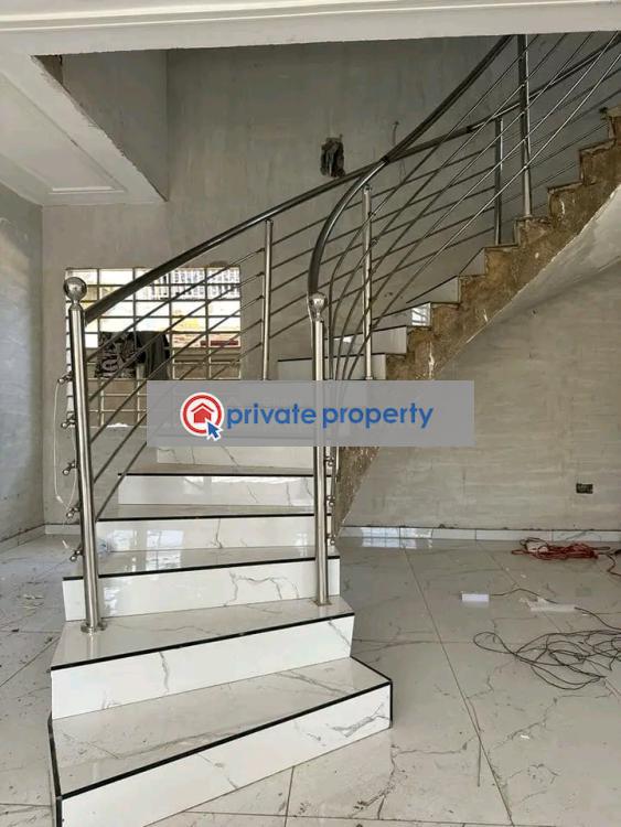 4 bedroom House For Sale &nbsp;oyarifa La Nkwantanang Madina Municipal Accra - 1