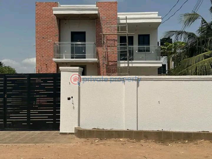 4 bedroom House For Sale Oyarifa La Nkwantanang Madina Municipal Accra - 0