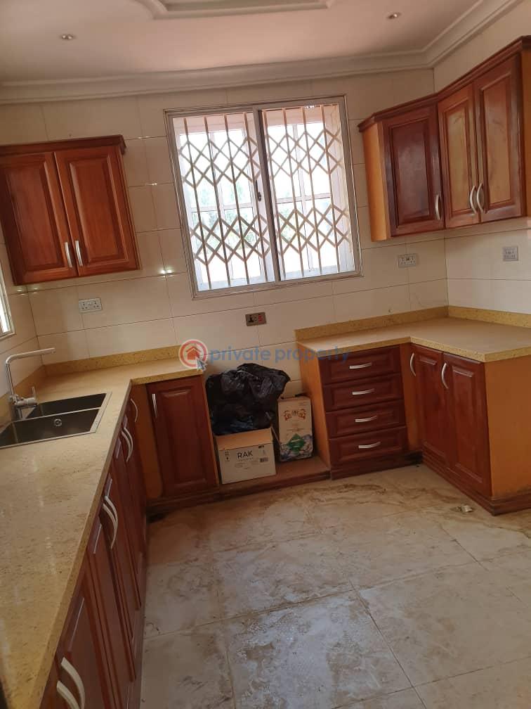 4 bedroom House For Sale Spintex Accra - 3