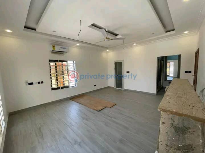 4 bedroom House For Sale Spintex Accra - 6