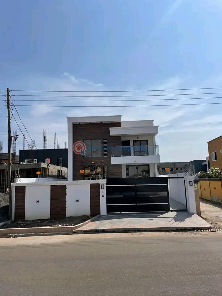 4 bedroom House For Sale Spintex Accra - 1