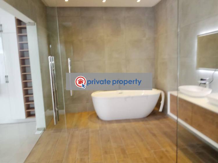 4 bedroom House For Sale &nbsp;a&c Mal East Legon Accra - 3