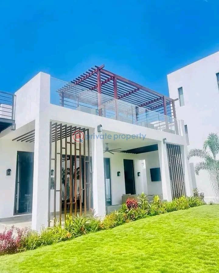 4 bedroom Townhouse For Sale Cantonments Accra - 1
