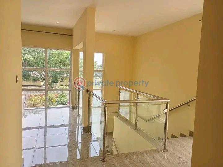 4 bedroom Townhouse For Sale Cantonments Accra - 4