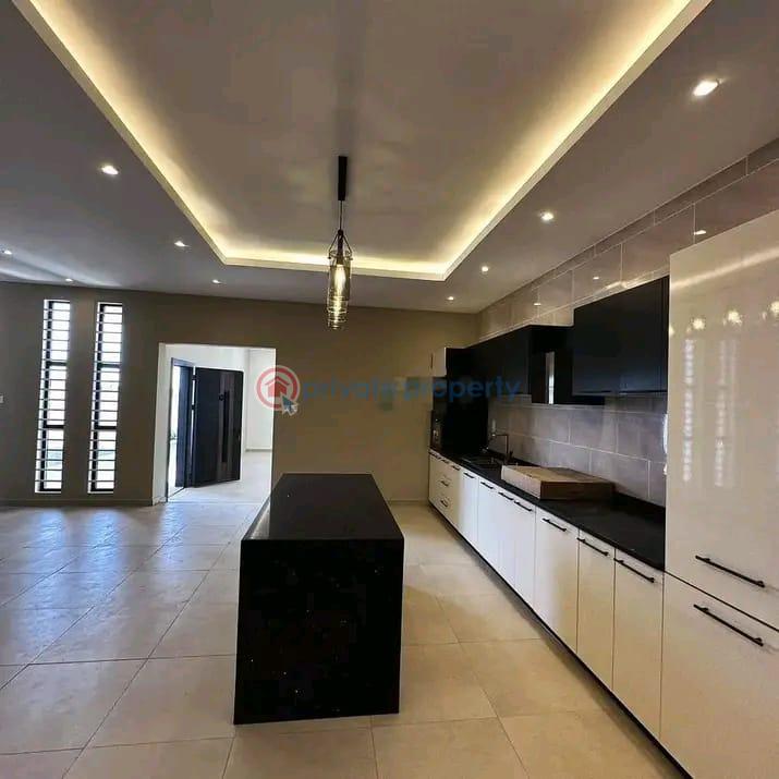 4 bedroom House For Sale Lakeside Estates. Adenta Municipal Accra - 5