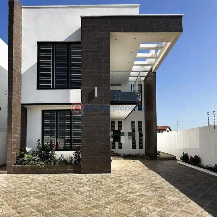 4 bedroom House For Sale Lakeside Estates. Adenta Municipal Accra - 0