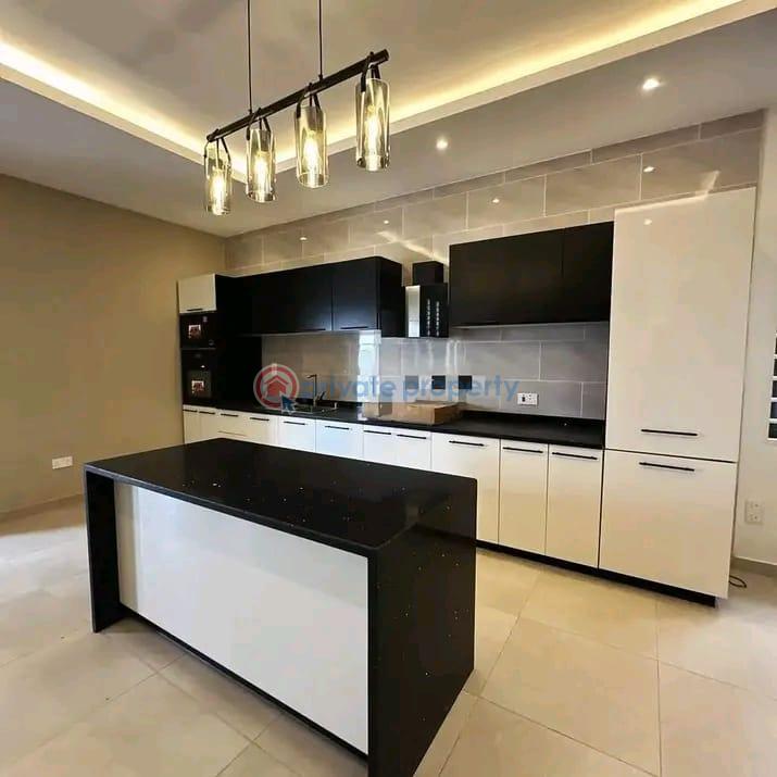 4 bedroom House For Sale Lakeside Estates. Adenta Municipal Accra - 2