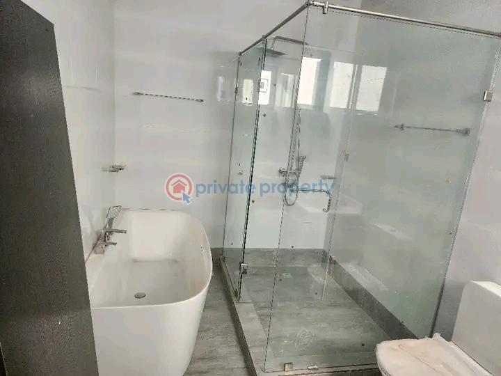 4 bedroom House For Sale Spintex Accra - 4