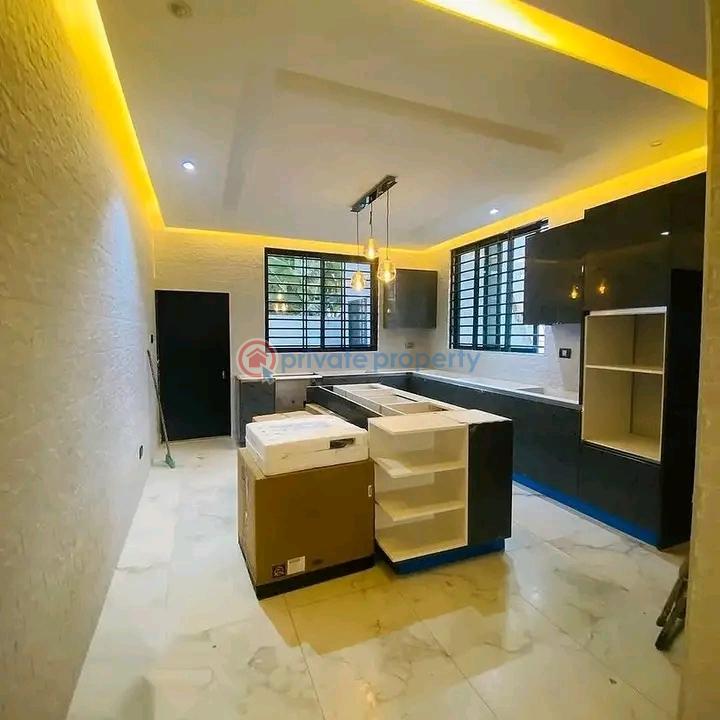 4 bedroom House For Sale West Trasacco Adjiringanor East Legon Accra - 6