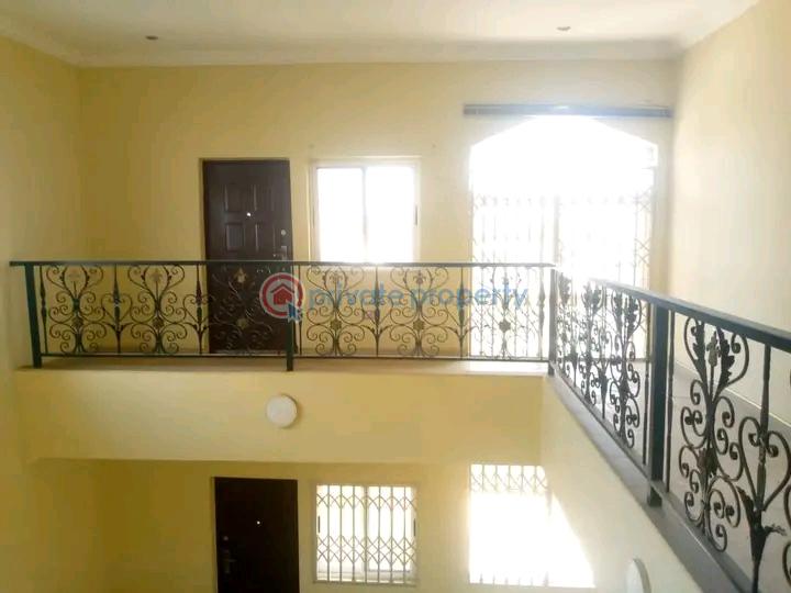 5 bedroom House For Rent Dzorwulu Accra - 6