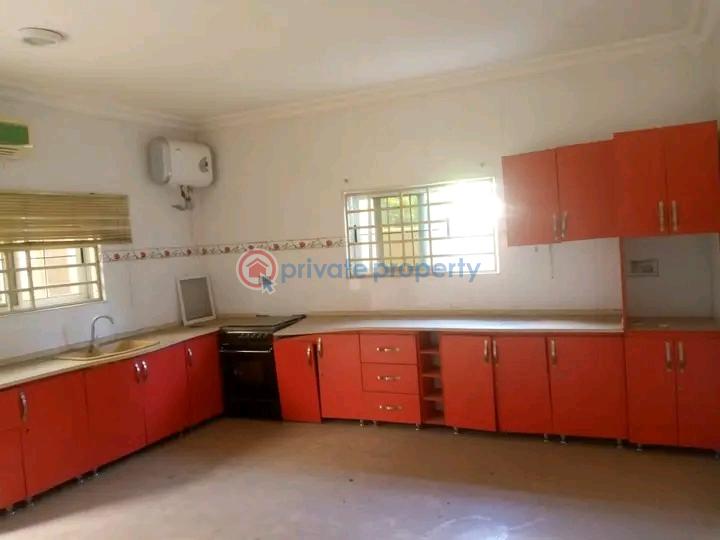 5 bedroom House For Rent Dzorwulu Accra - 3