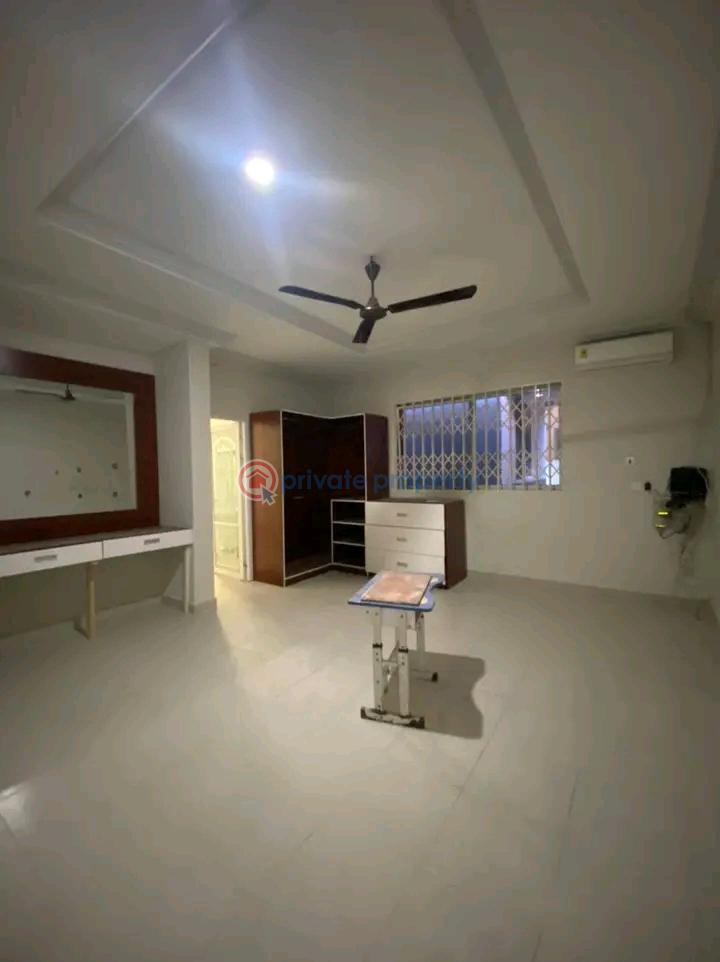 5 bedroom House For Rent Burma Hill Tse Addo Accra - 4