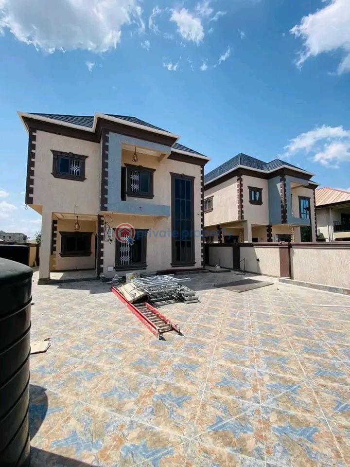 5 bedroom House For Sale Dome Ga East Municipal Accra - 0
