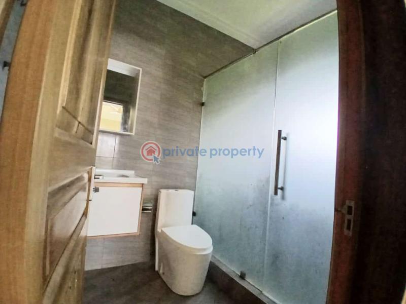 5 bedroom House For Rent Labone Labadi-Aborm Accra - 7