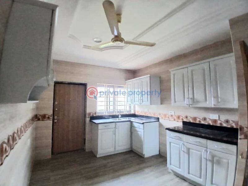 5 bedroom House For Rent Labone Labadi-Aborm Accra - 6