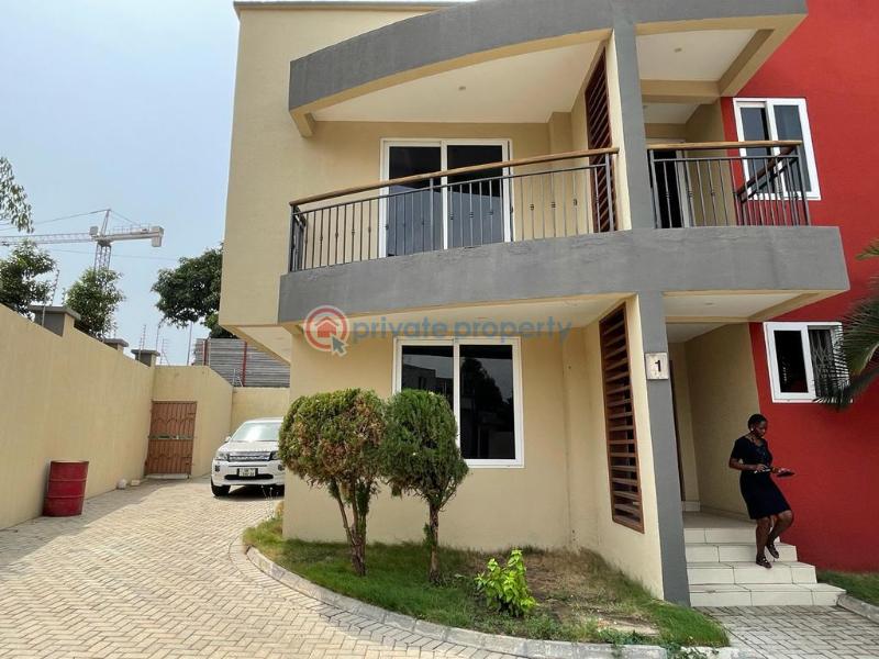5 bedroom Townhouse For Sale Cantonments Accra - 0