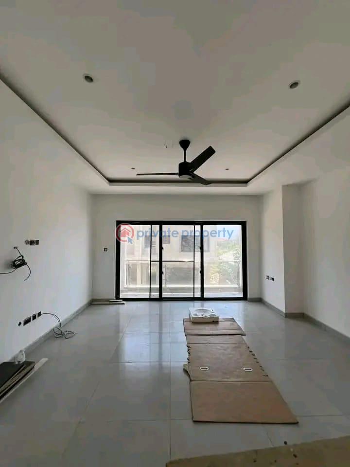 5 bedroom House For Sale East Airport Airport Residential Area Accra - 6