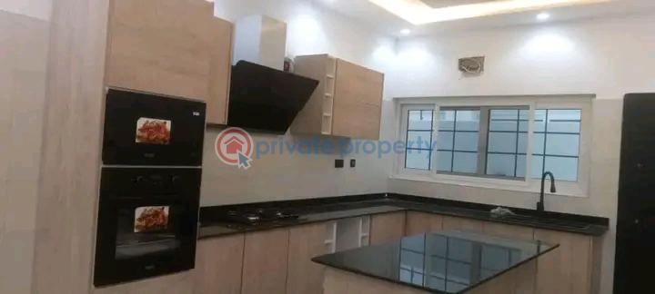 5 bedroom House For Sale Trasacco Adjiringanor East Legon Accra - 3
