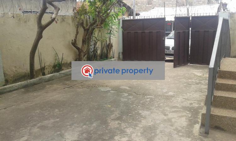 6 bedroom House For Sale Achimota Accra - 5