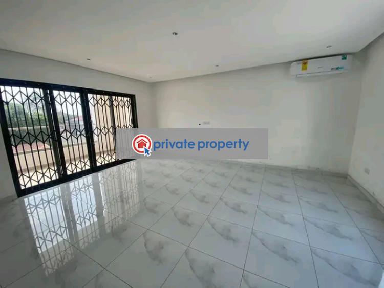 6 bedroom Townhouse For Sale &nbsp;adjiringanor East Legon Accra - 4