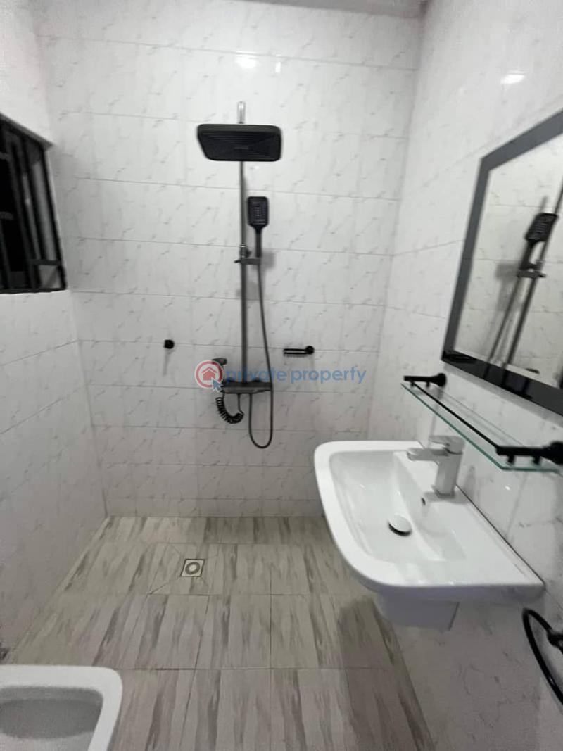 1 bedroom Apartment For Rent Roundabout Near Seven Great Dansoman Accra - 5