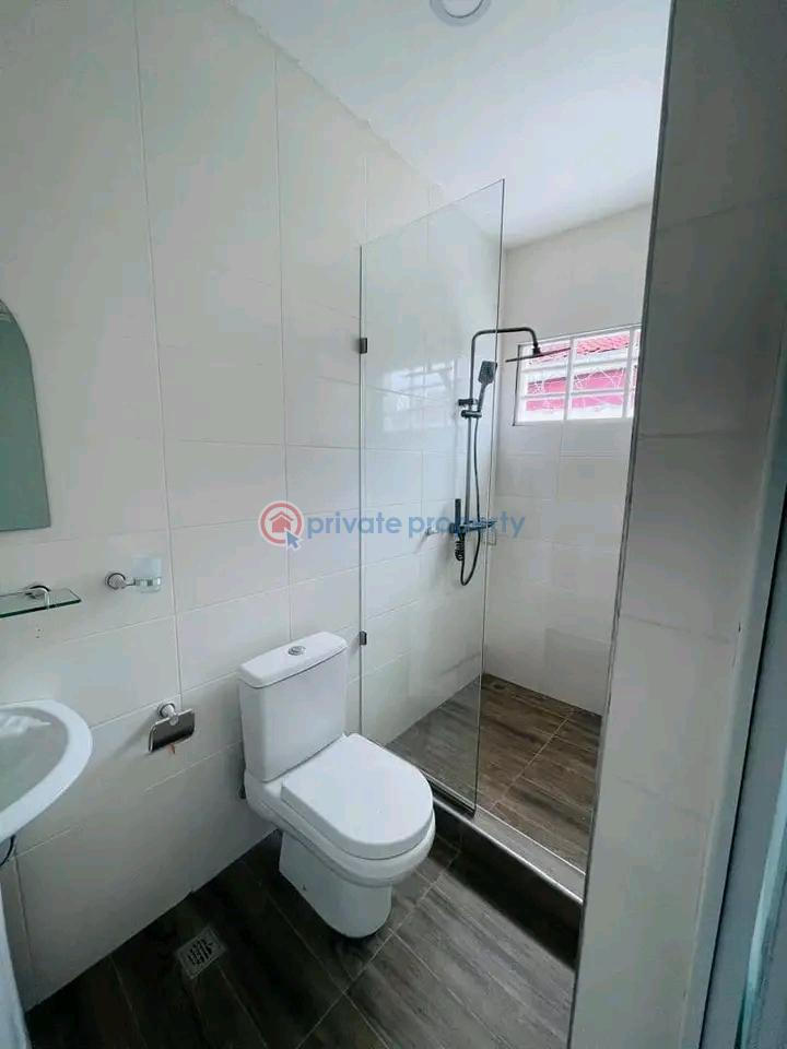 3 bedroom House For Sale Spintex Accra - 8