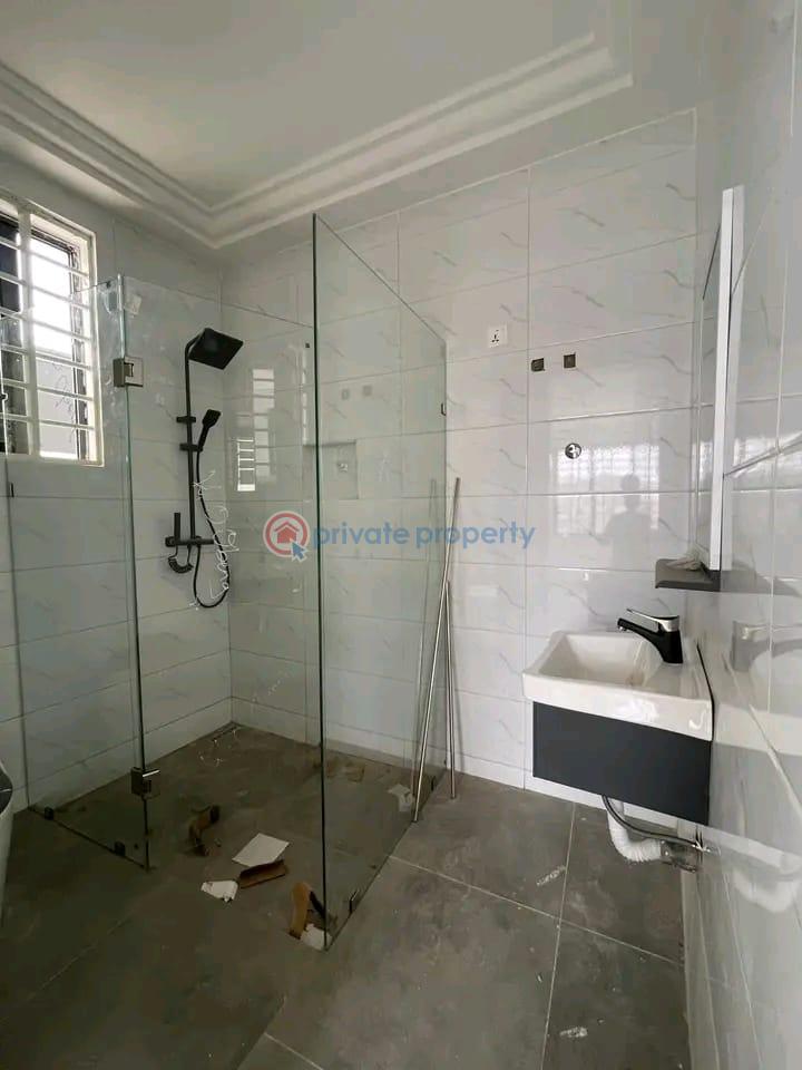 4 bedroom House For Sale Spintex Accra - 10