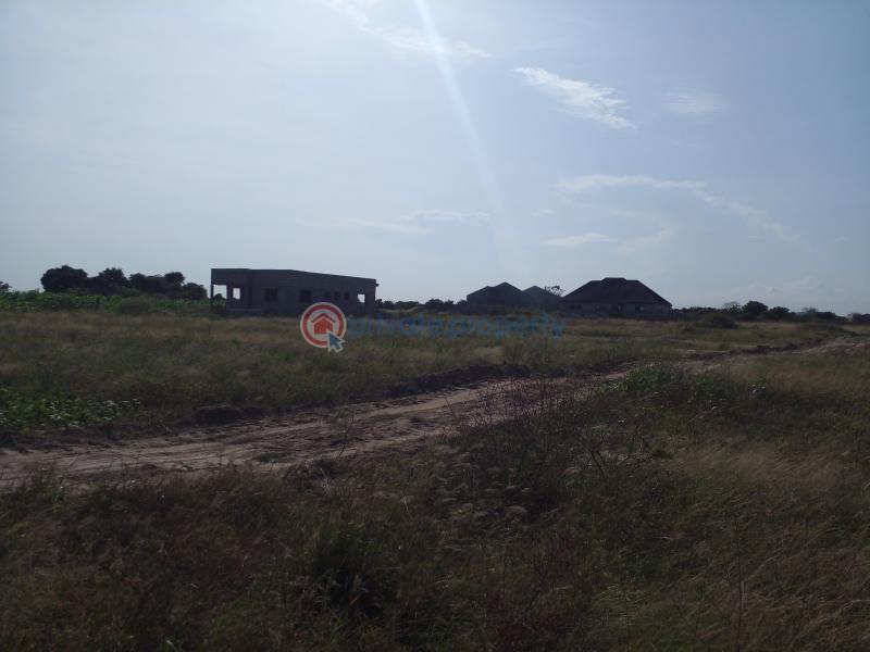 Land For Sale Lakpleku Central University Dawhenya Ningo Prampram District Accra - 1