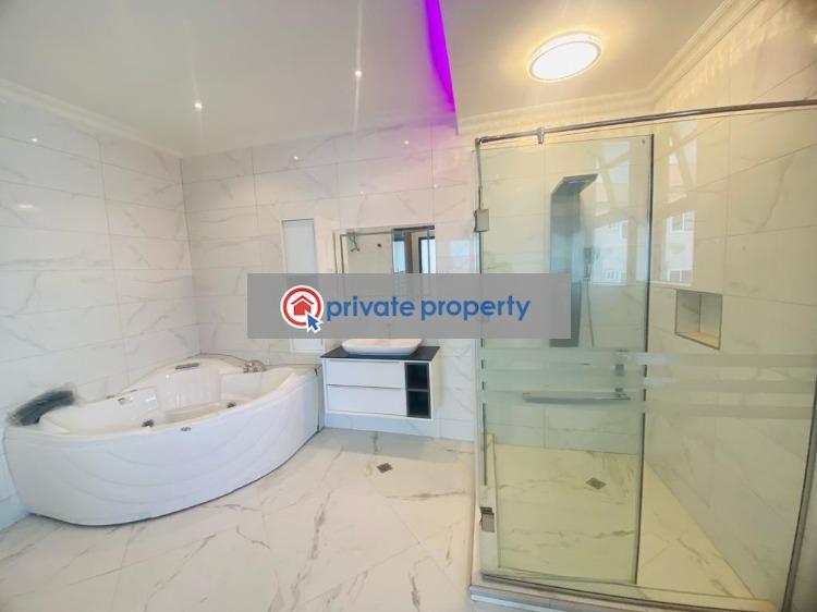 6 bedroom House For Sale &nbsp;american House Road East Legon Accra - 4