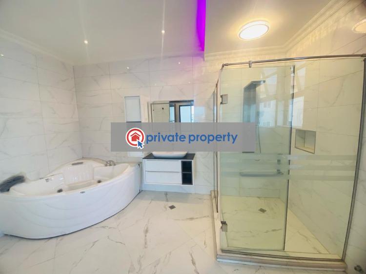 6 bedroom House For Sale &nbsp;american House Road East Legon Accra - 13