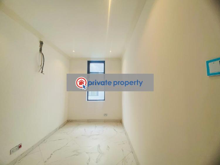 6 bedroom House For Sale &nbsp;american House Road East Legon Accra - 5