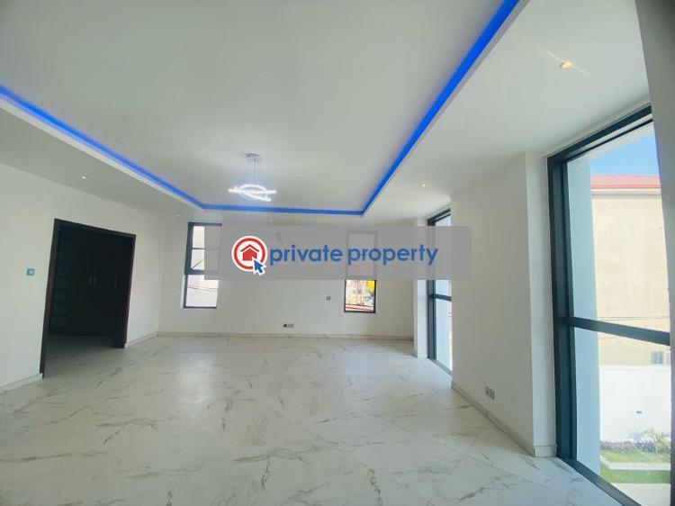 6 bedroom House For Sale &nbsp;american House Road East Legon Accra - 3