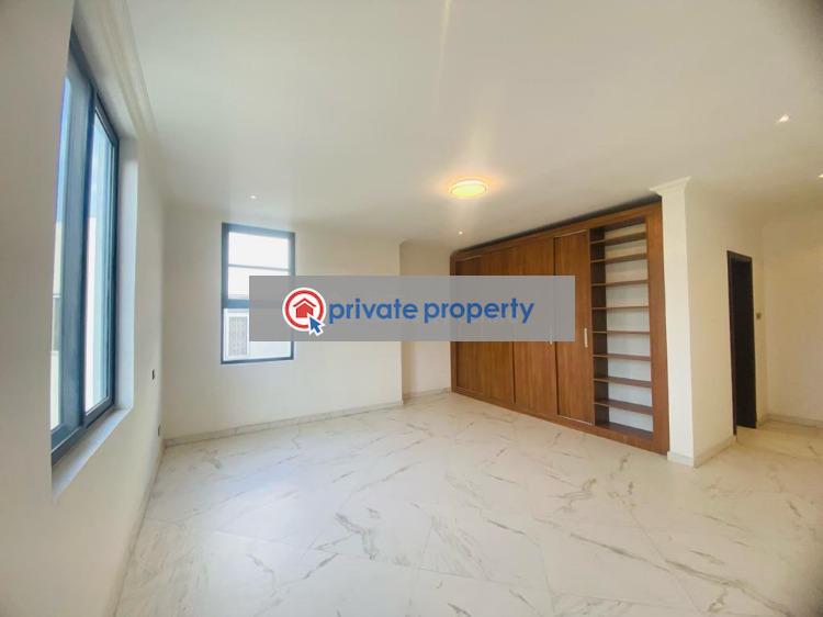 6 bedroom House For Sale &nbsp;american House Road East Legon Accra - 10