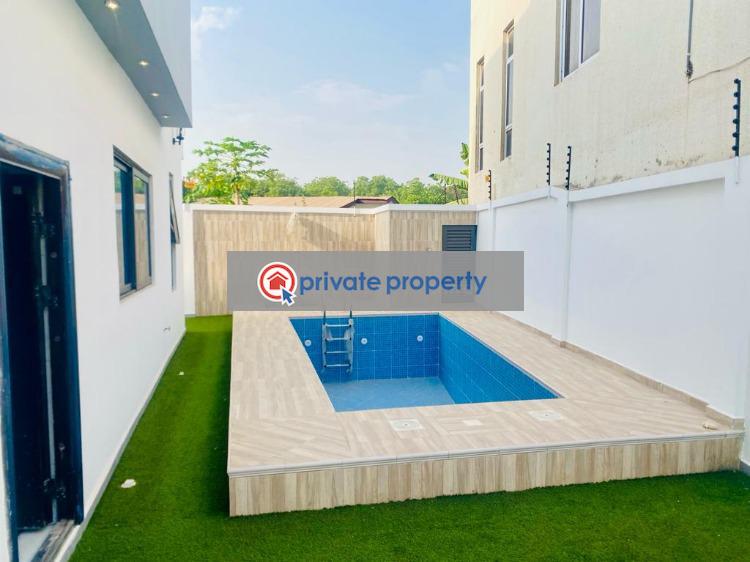 6 bedroom House For Sale &nbsp;american House Road East Legon Accra - 6