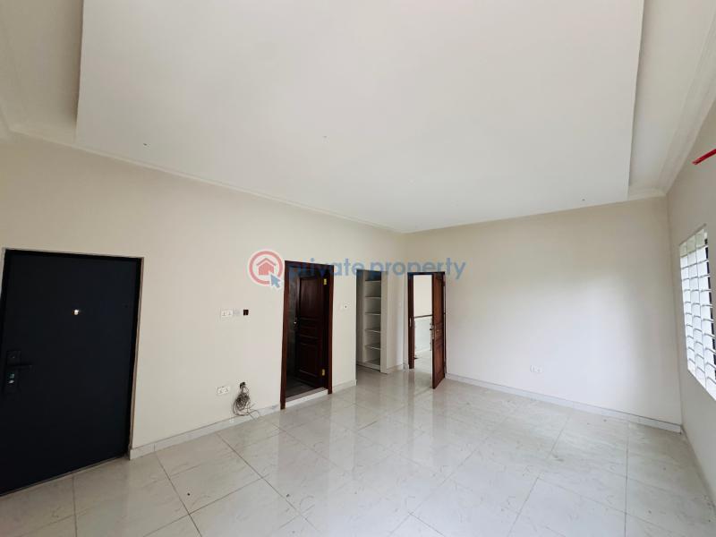 4 bedroom House For Sale Hfc Estate Comm 18 Spintex Accra - 15